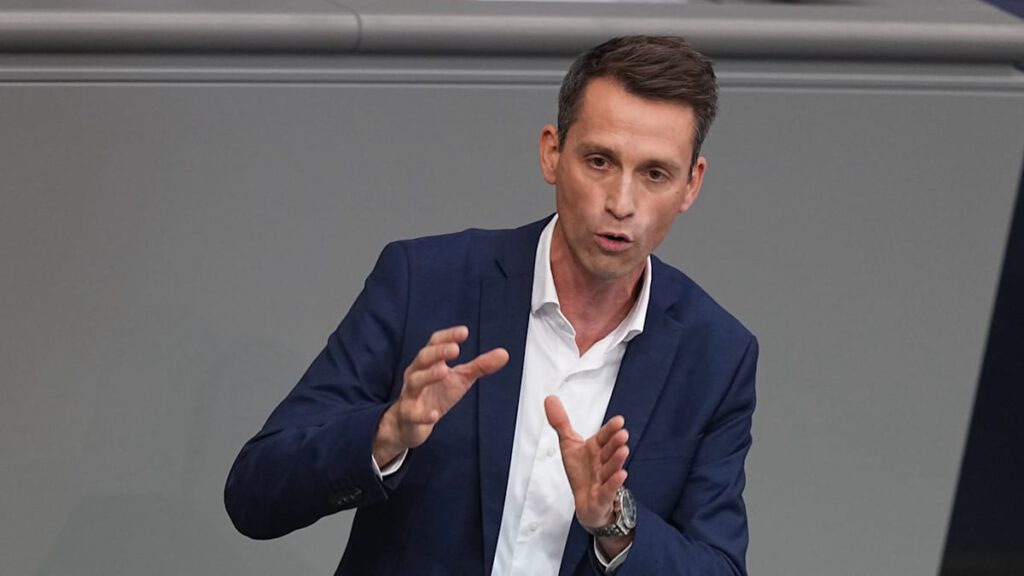 Umgang mit der AfD: „Wir erwarten eine Korrektur dieser jüngsten, geschichtsvergessenen Aussagen“