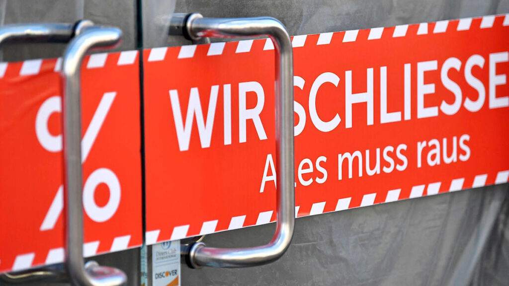 Insolvenzen: Zahl der Firmenpleiten steigt auf höchsten Wert seit zehn Jahren