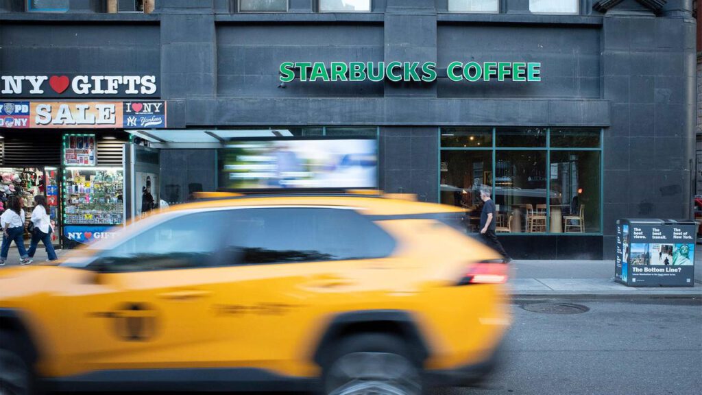 Starbucks zahlt Angestellten 35,5 Millionen Dollar