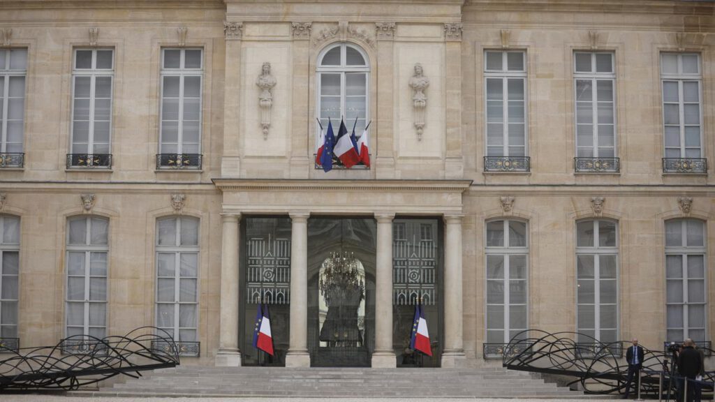 Ratingagentur Fitch stuft Kreditwürdigkeit Frankreichs herab