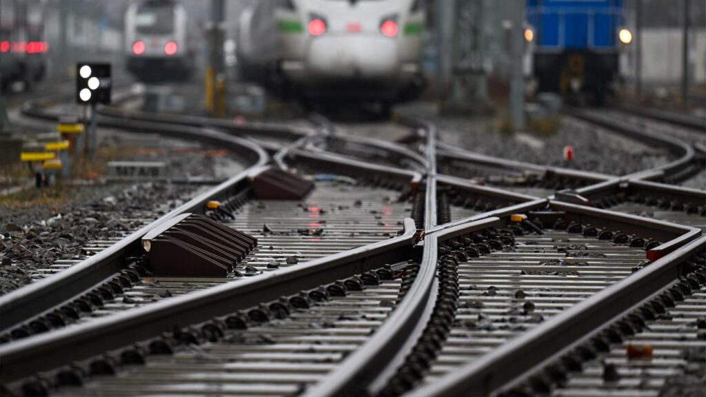 Deutsche Bahn setzt erstmals Schienen aus „grünem“ Stahl ein