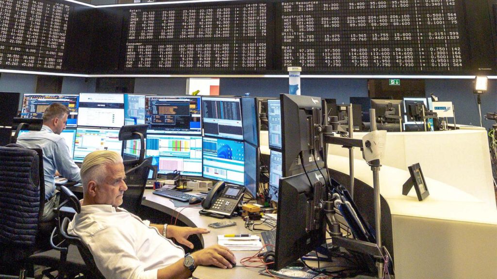 Marktbericht: DAX vor freundlichem Wochenstart